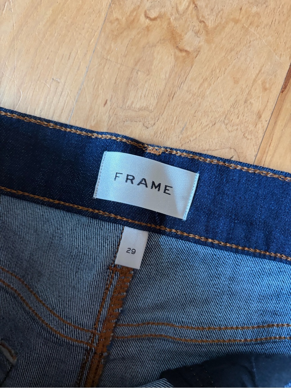 Frame Denim Wide-Leg Jeans in Dark Blue! New! MSRP $288 - Picture 4 of 6